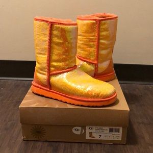 ✨RARE Orange Sequin Ugg Australia Boots🧡